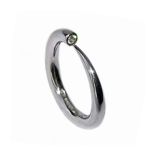 Narrow 18ct White Gold 3pt Diamond Wiggly Ring