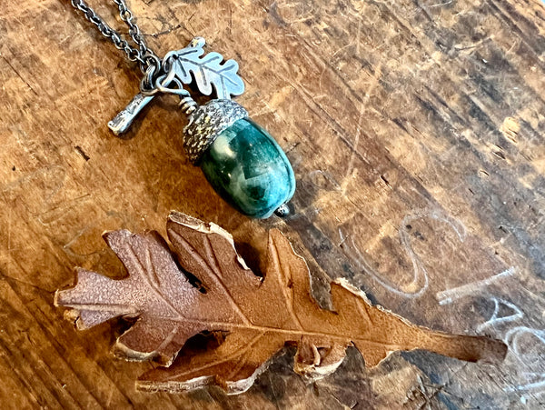 Medium Acorn Pendant with Green Agate and Silver Oak Leaf