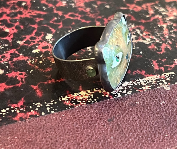 Cloisonne Wild Cat Ring with Emerald
