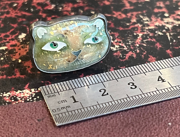 Cloisonne Wild Cat Ring with Emerald