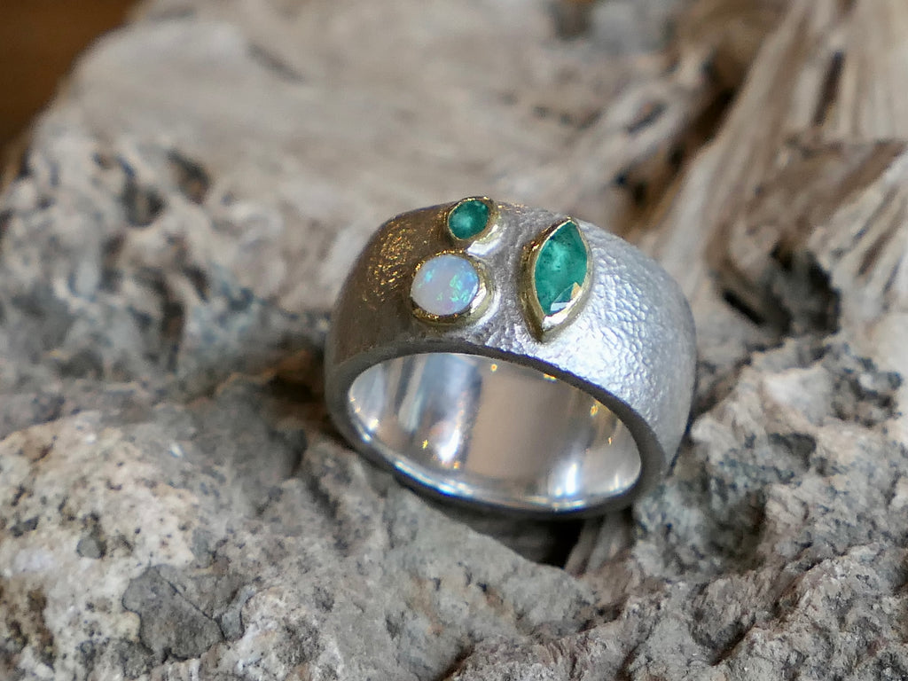 Chunky Silver Ring with Emeralds and Opal set in 18ct Gold