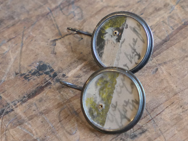 Large Paper Dot Earrings
