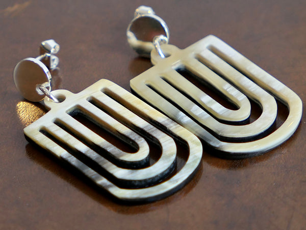 Black Natural Horn Cut-Out Chandelier Drop Earrings