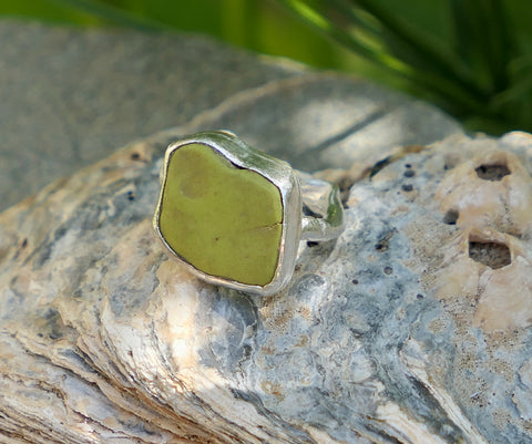 Yellow Vintage Beach Plastic Ring