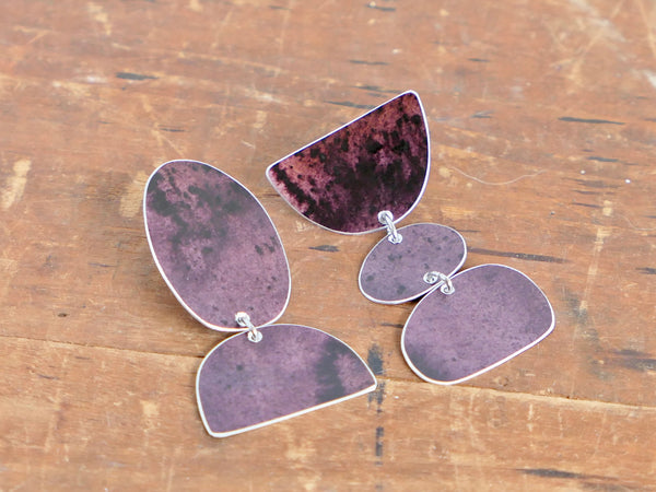 Form Earrings Aubergine