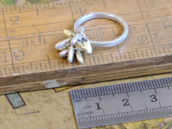 10 Pompom Ring Silver and Brass