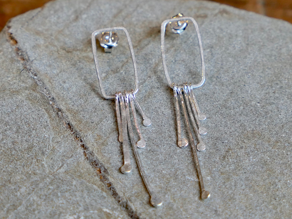 Synthesis Earrings with Five Silver Drops