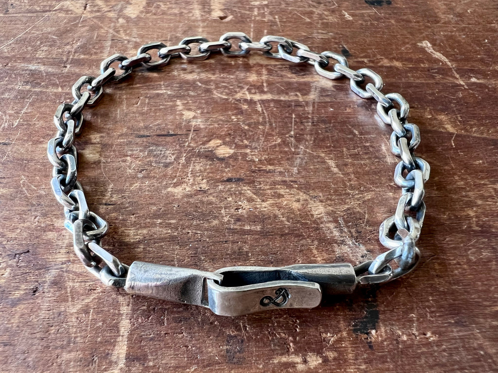 Halyard Single Sail Silver Chain Bracelet