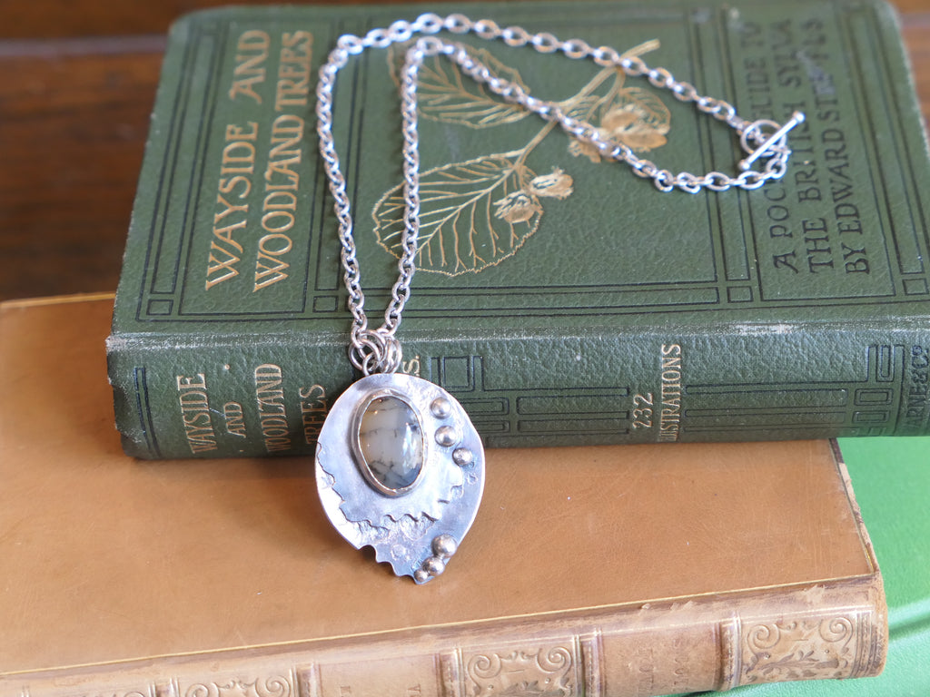 Vintage and Preloved Silver and Dendritic Agate Pendant