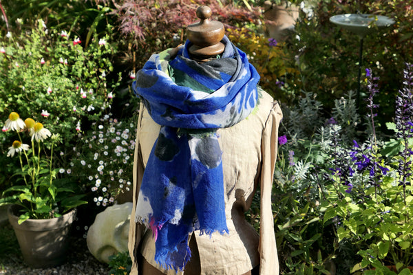Big Flower Wool Scarf