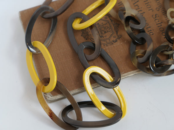 Oval Link Buffalo Horn Necklace - Yellow
