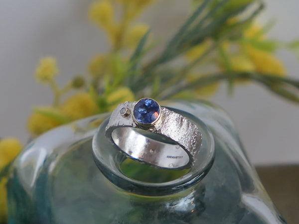 Rivda Ring with Blue Sapphire and Diamond #2