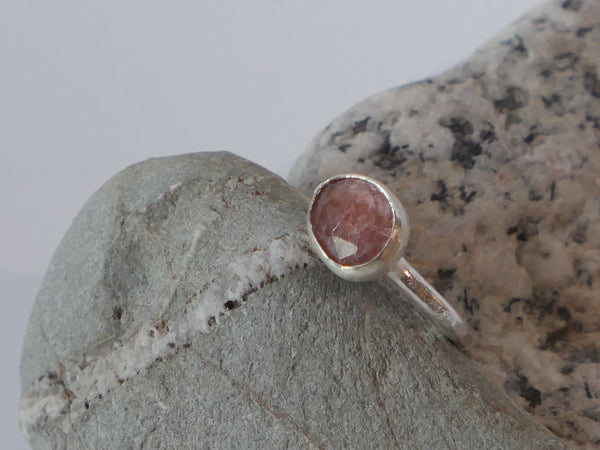 Strawberry Quartz Ring