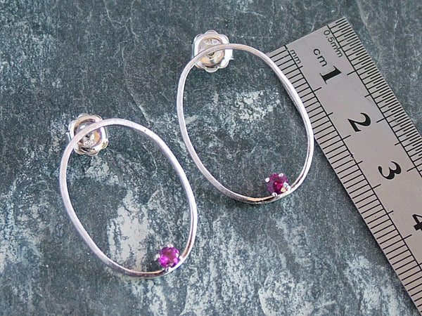 Oval Silver Earrings With Garnet