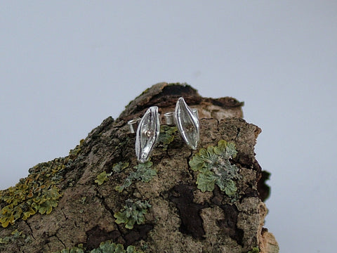Small Peapod Studs