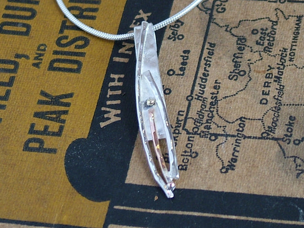 Misu Pendant